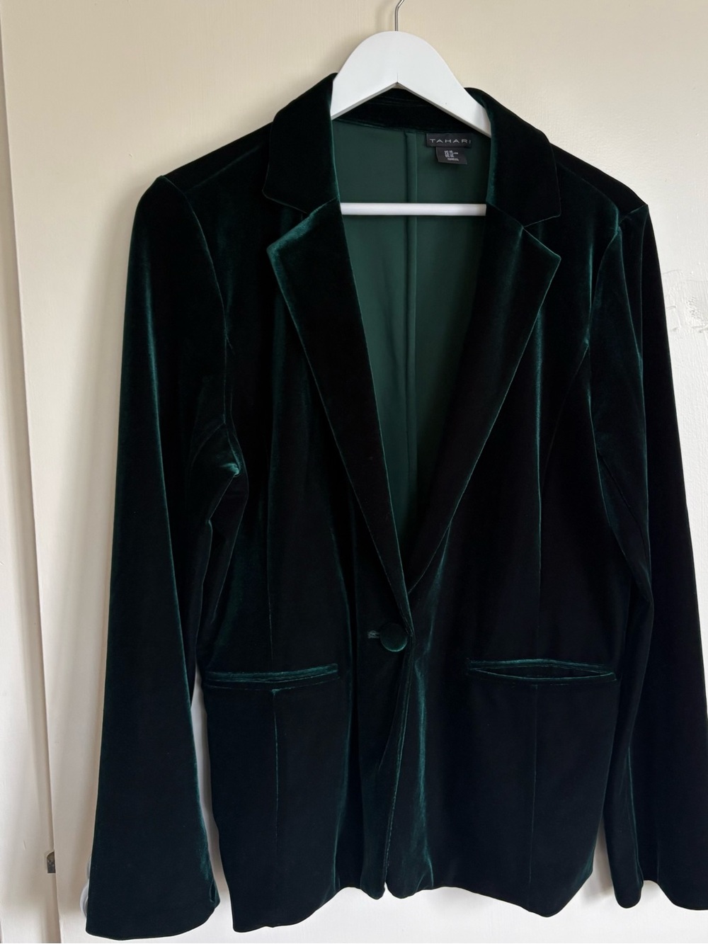 Tahari Dark Green Velvet BlazerSize XL